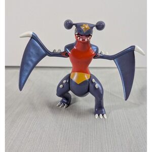 Pokémon Jazwares Garchomp 4.5" Battle Feature Figure - Metallic/Shiny Finish